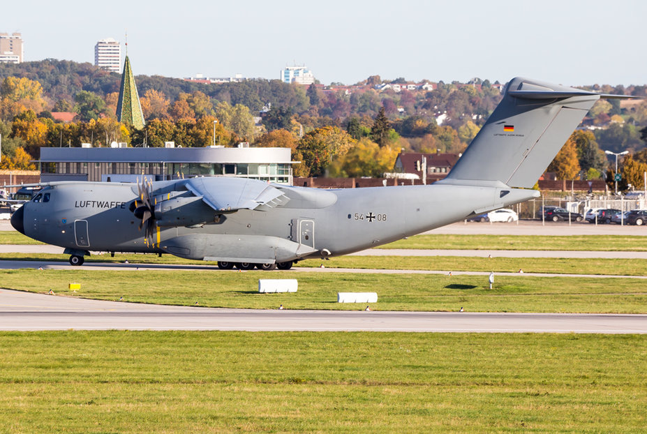 IMG_5335-2.jpg (729.47 KiB) 9461 mal betrachtet Germany Air Force / 54-08 / Airbus A400M