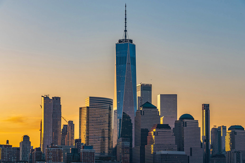 Skyline bei Sonnenaufgang 3