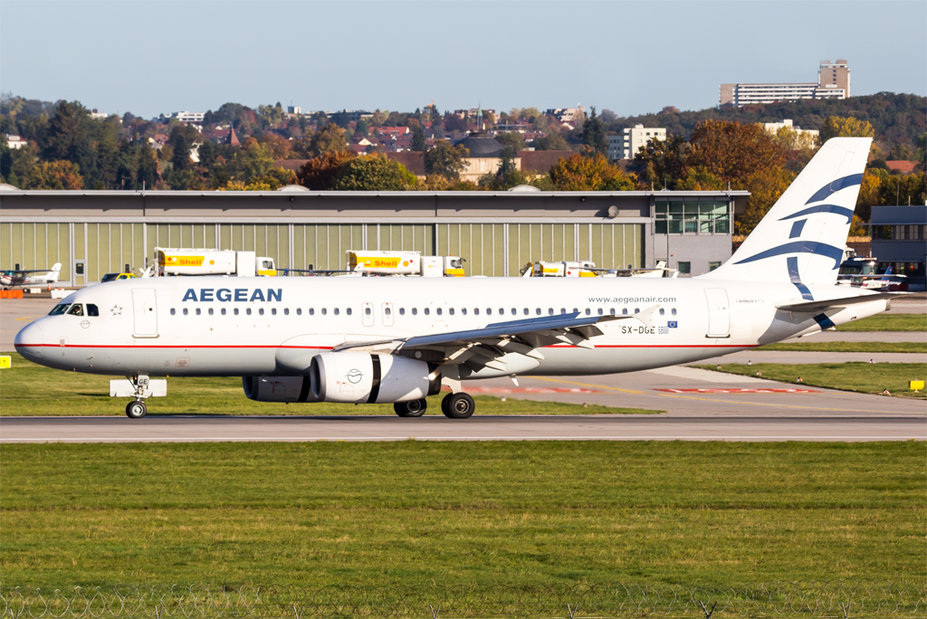 IMG_5372-2.jpg (684.7 KiB) 8119 mal betrachtet Aegean Airlines / SX-DGE / Airbus A320-232