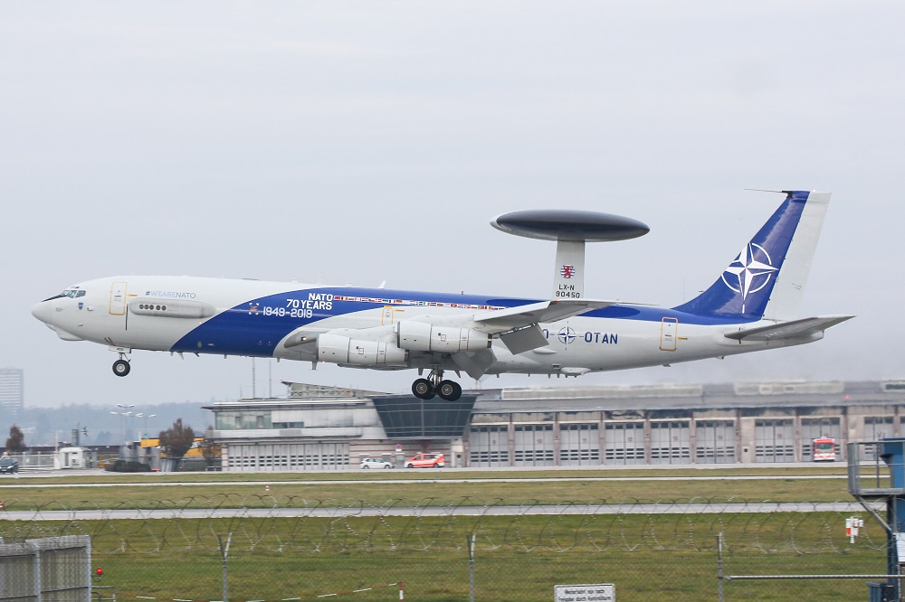 NATO - AIRBORNE EARLY WARNING FORCE // Boeing E-3A Sentry // LX-N90450