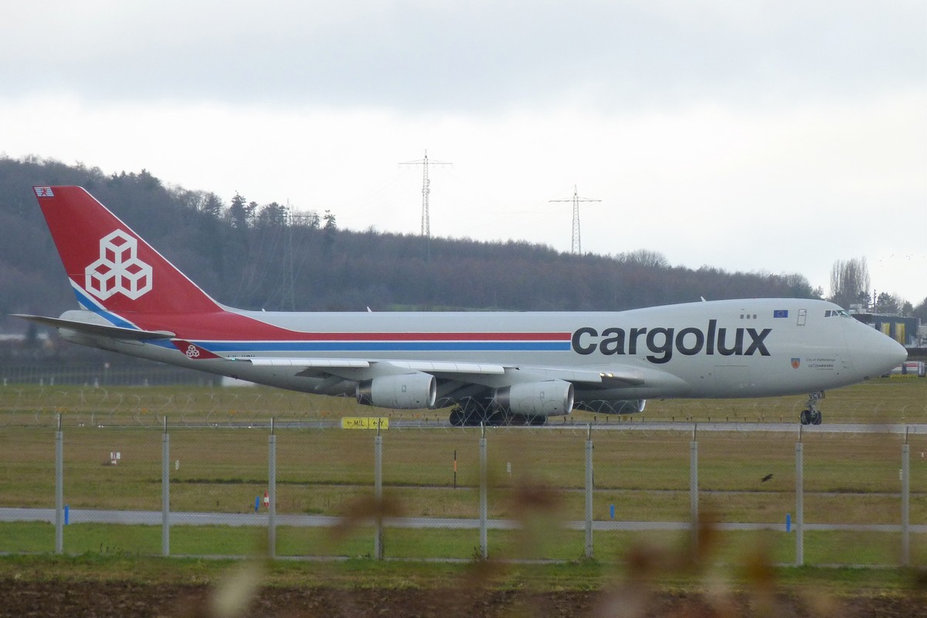 LX-VCV       747-4R7(F)       Cargolux