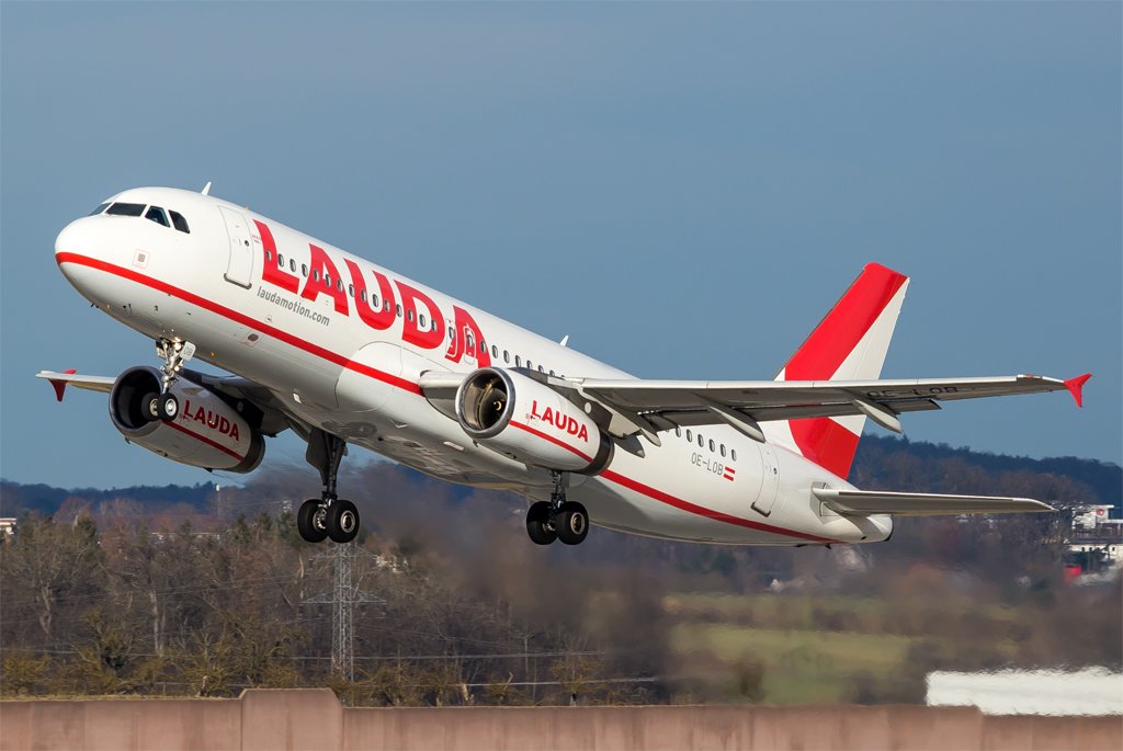 LaudaMotion / OE-LOB / Airbus A320-232