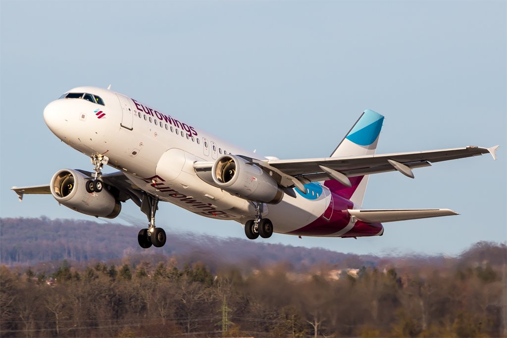 Eurowings / D-AGWY / Airbus A319-132