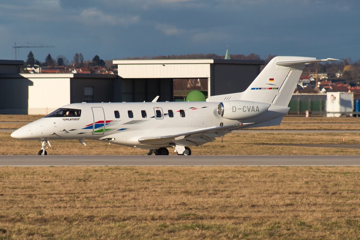 PC24 VW Air Services.jpg