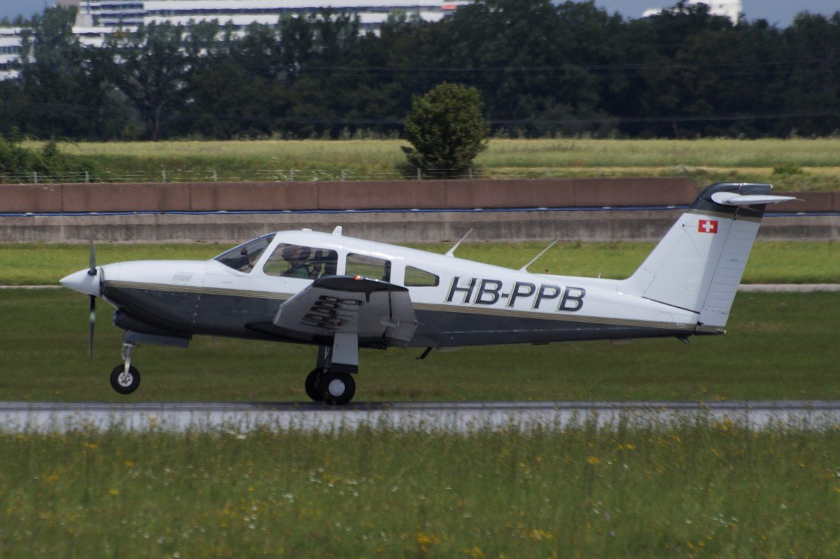 HB-PPB      PA-28 Turbo Arrow IV