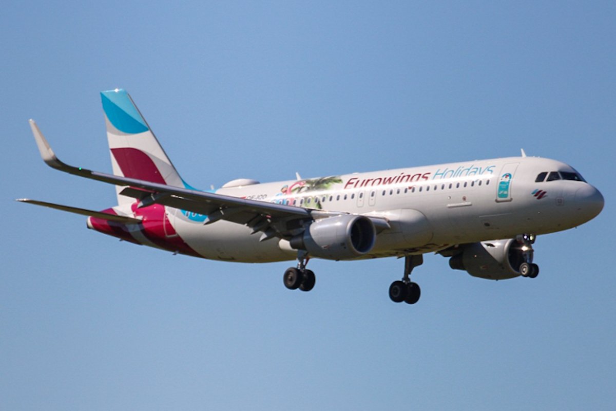 EW Holiday Livery A320