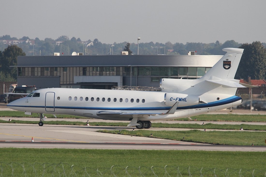 Mark Anthony Group Dassault Falcon 7X C-FMHL