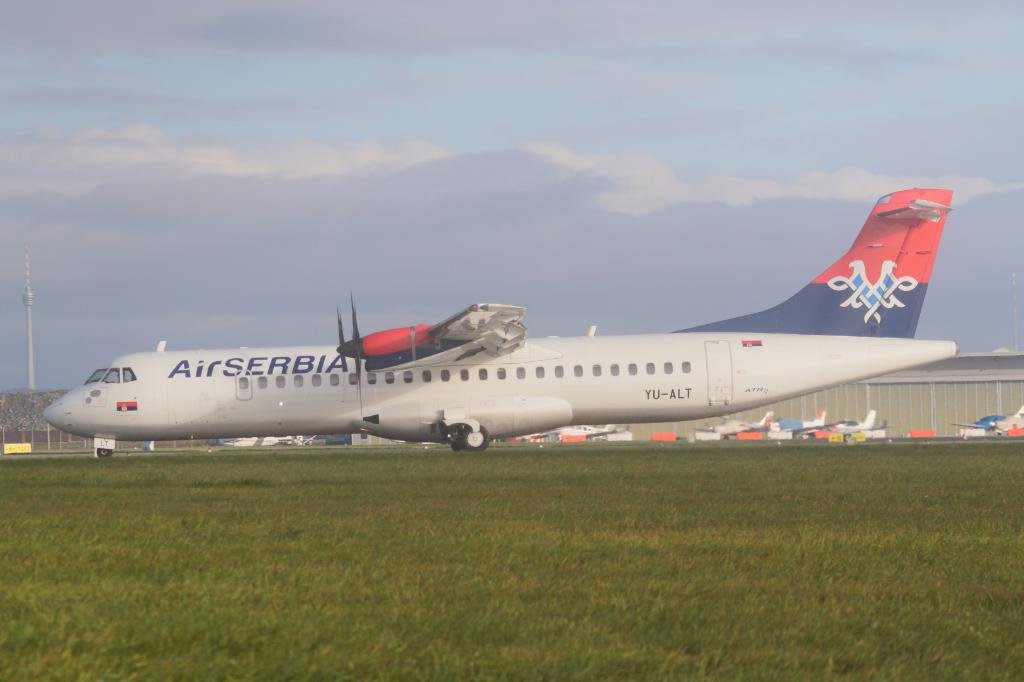 YU-ALT.       ATR-72-212a.    Air Serbia