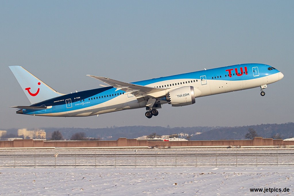 G-TUIN110221.jpg