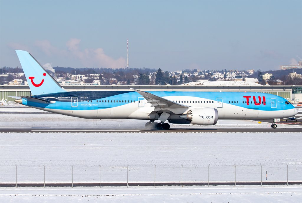 TUI / G-TUIJ / Boeing 787-9 Dreamliner