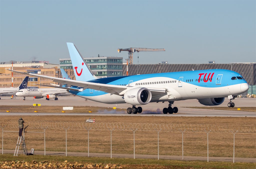 TUI / G-TUIN / Boeing 787-9 Dreamliner