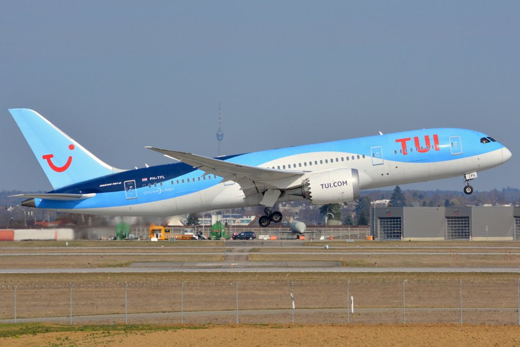PH-TFL / TUI / Boeing 787-8 Dreamliner