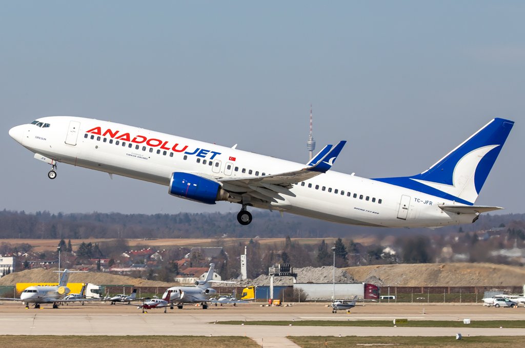 AnadoluJet / TC-JFR / Boeing 737-8F2
