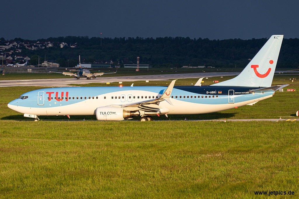D-ABKI220521.jpg