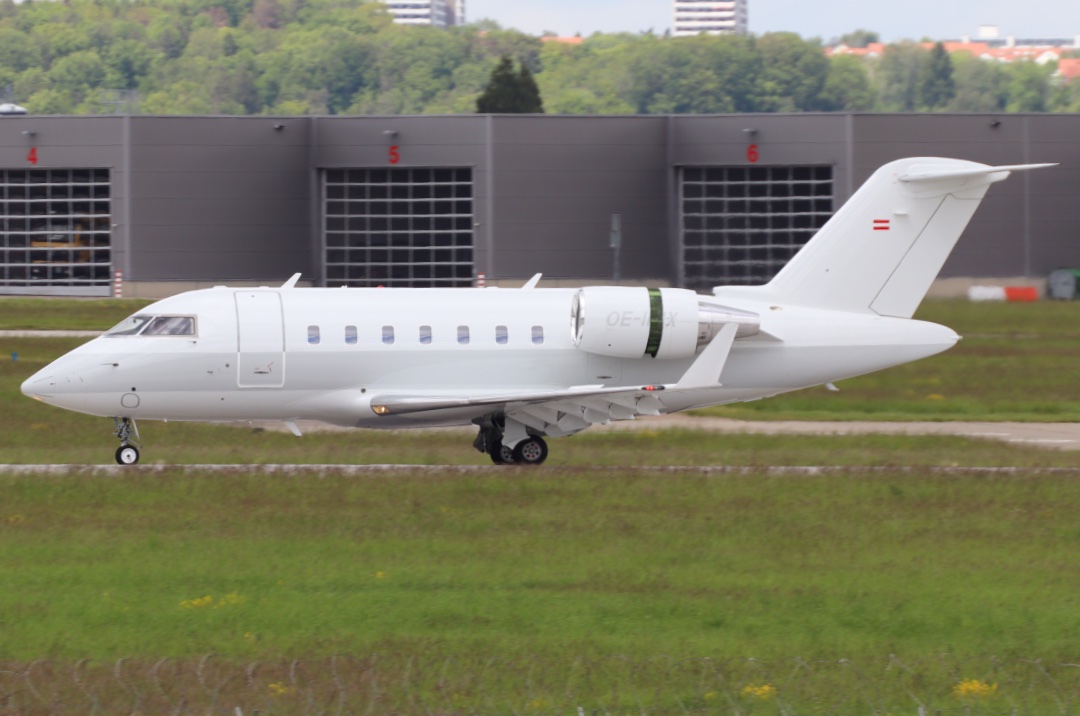 Bombardier CL-600-2B16 Challenger 605 OE-IIX