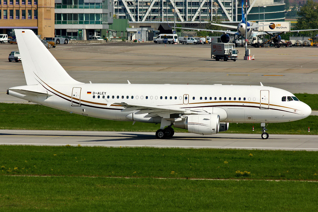 D-ALEY, DC Aviation, Airbus A319-115X(ACJ)