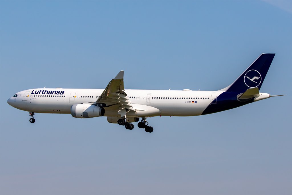 Lufthansa / D-AIKR / Airbus A330-343