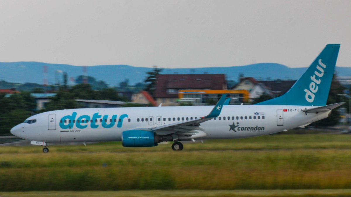 TC-TJJ Corendon "Detur" B737-800