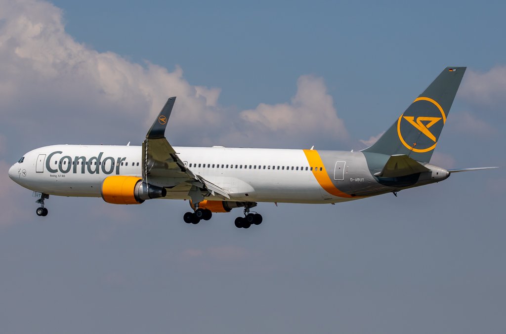 Condor / D-ABUT / Boeing 767-3Q8(ER)