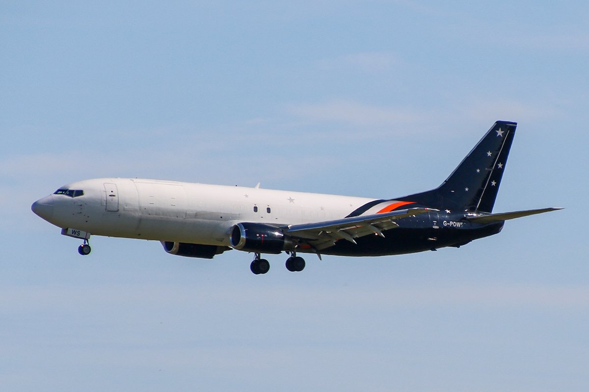 Titan Airways 737-400F G-POWS
