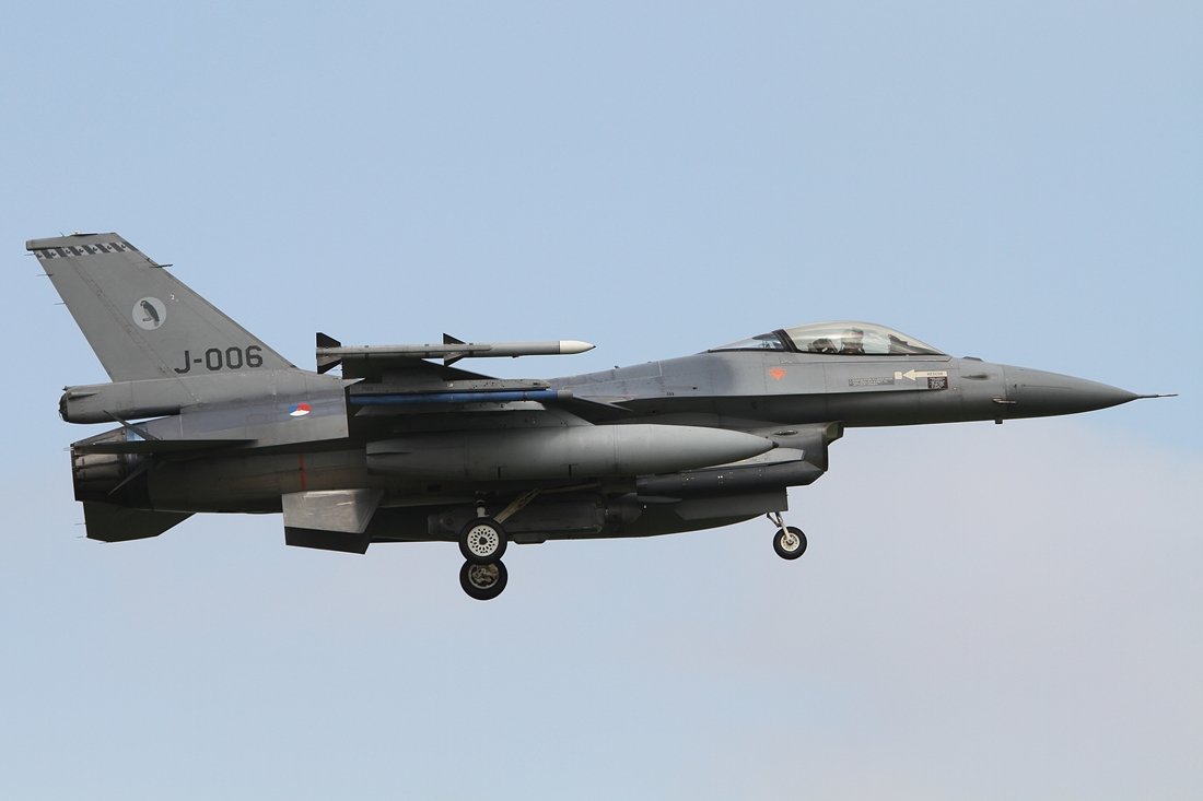 Niederlande - Royal Air Force General Dynamics F-16AM Fighting Falcon J-006