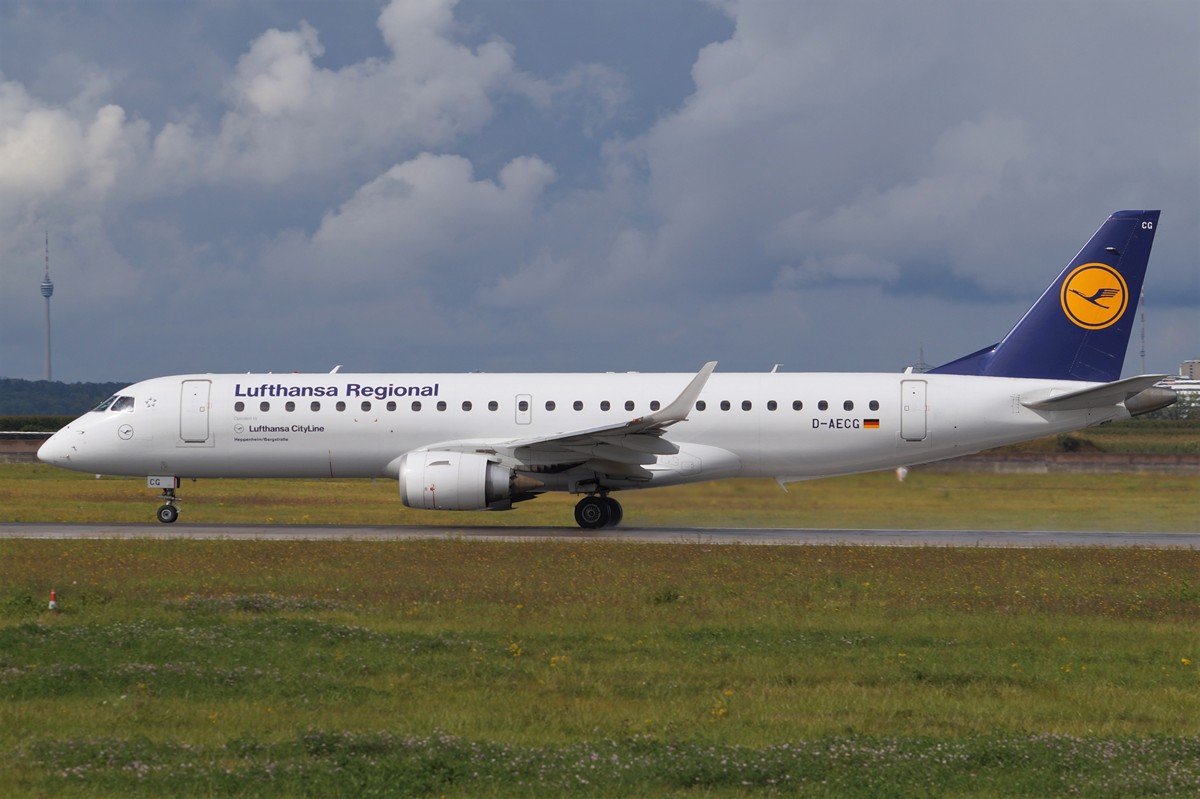 D-AECG   Embraer ERJ-190LR  Lufthansa