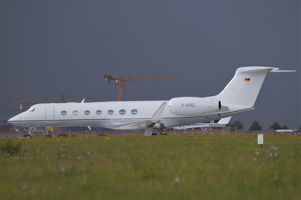 D-ADCL   Gulfstream G550    DC Aviation