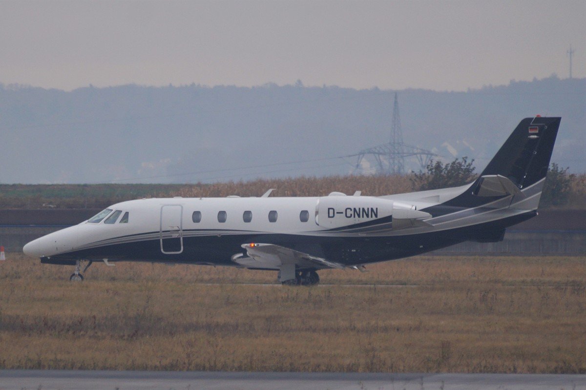 D-CNNN  Cessna 560XL   DC Aviation