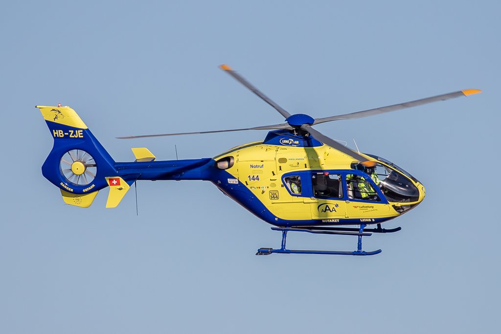 Lions Air / HB-ZJE / Eurocopter EC 135P1