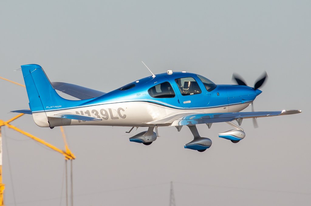 Privat / N139LC / Cirrus SR22T