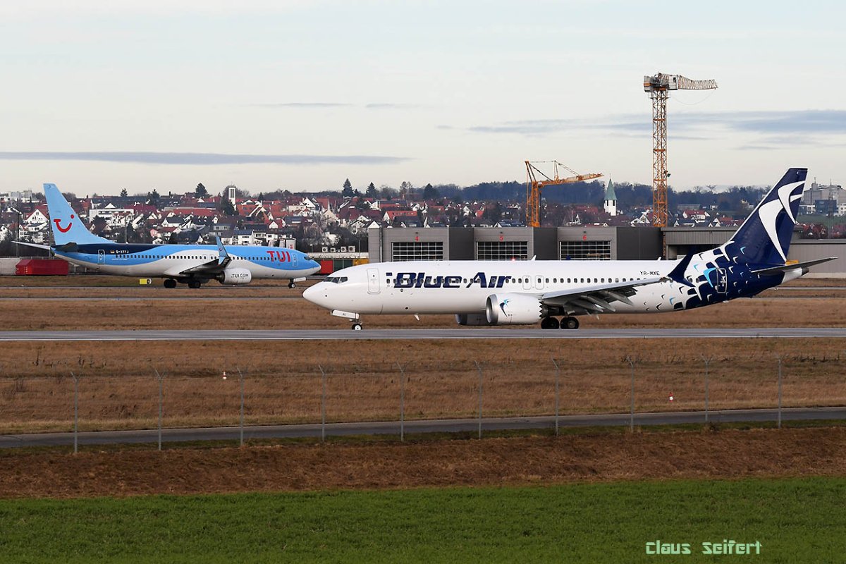 D-ATYJ YR-MXE.jpg