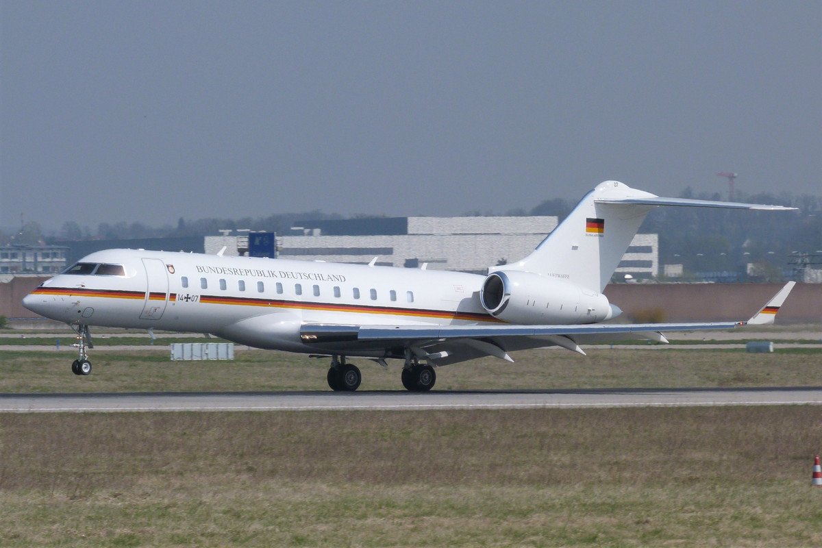 14+07. Global 6000. Luftwaffe