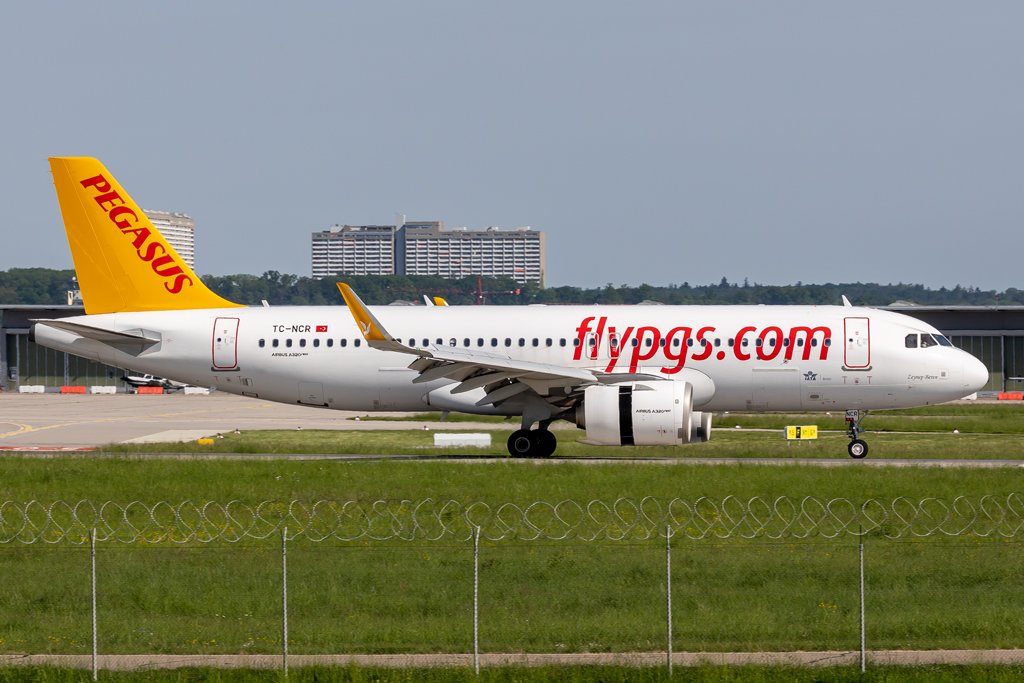 Pegasus Airlines / TC-NCR / Airbus A320-251N