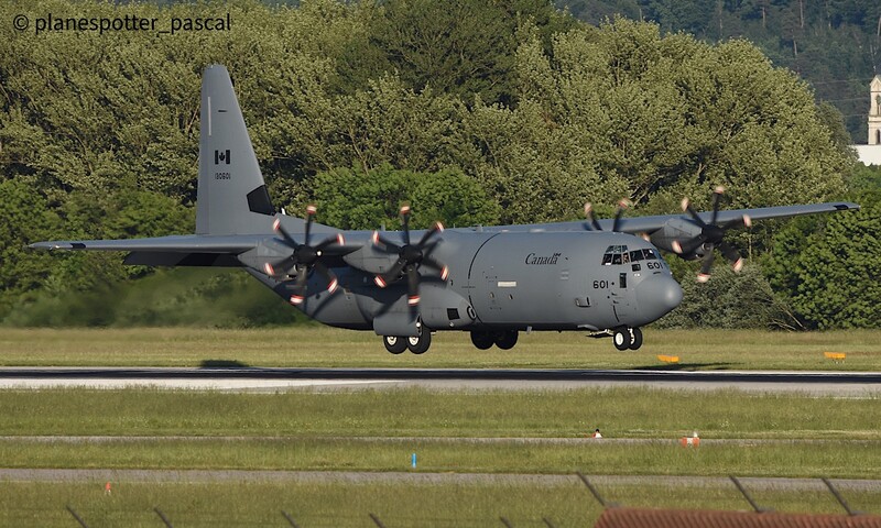 RCAF / 130601 / CC-130J