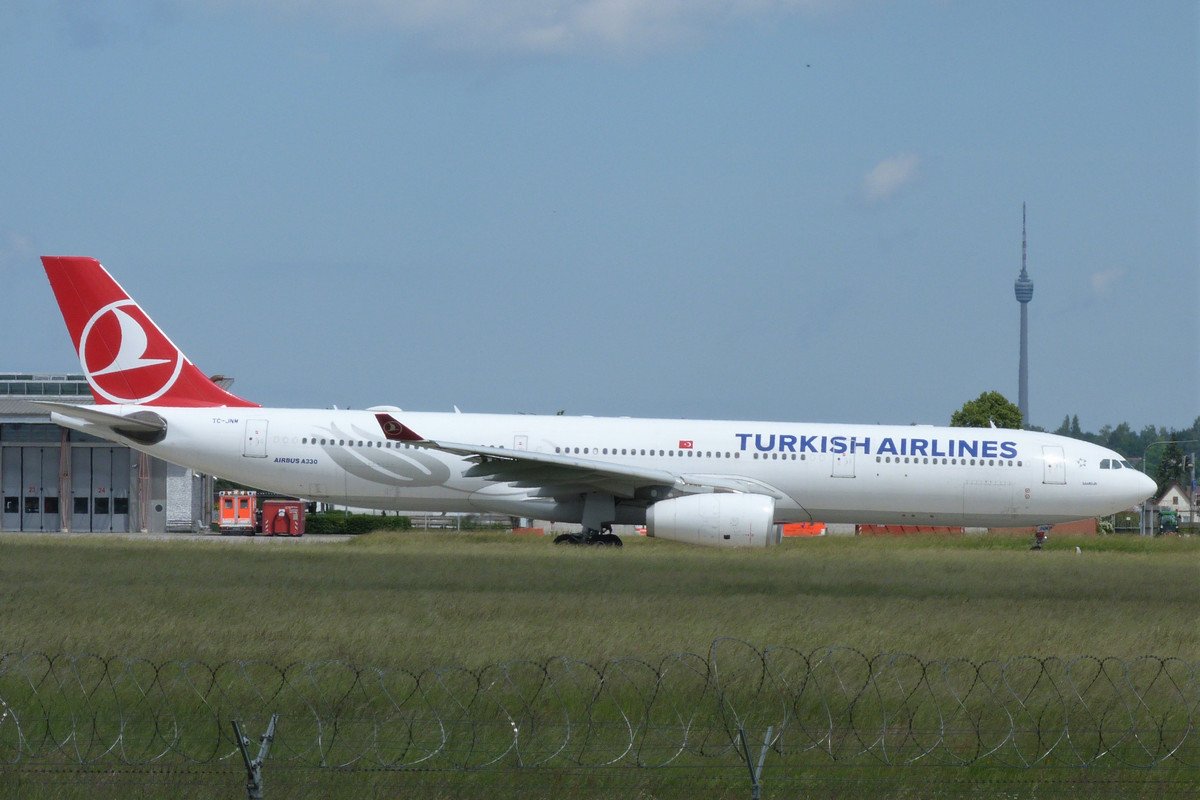 TC-JNM.  A330-343X.   Turkish Airlines