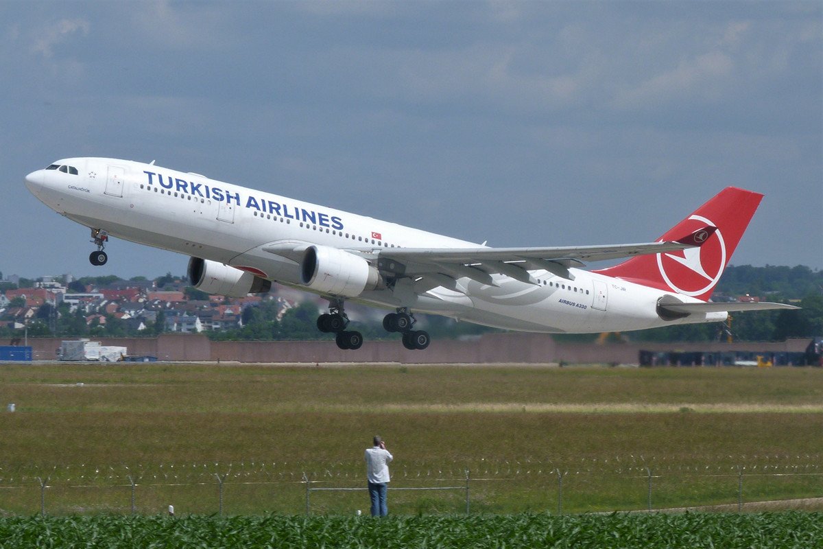 TC-JIR.    A330-223.      Turkish Airlines