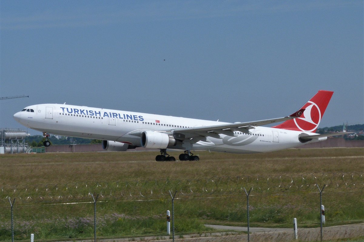 TC-JOL.     A330-303.     Turkish Airlines