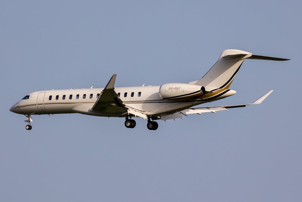 Hyperion Aviation / 9H-MAF / Bombardier BD-700-2A12 Global 7500