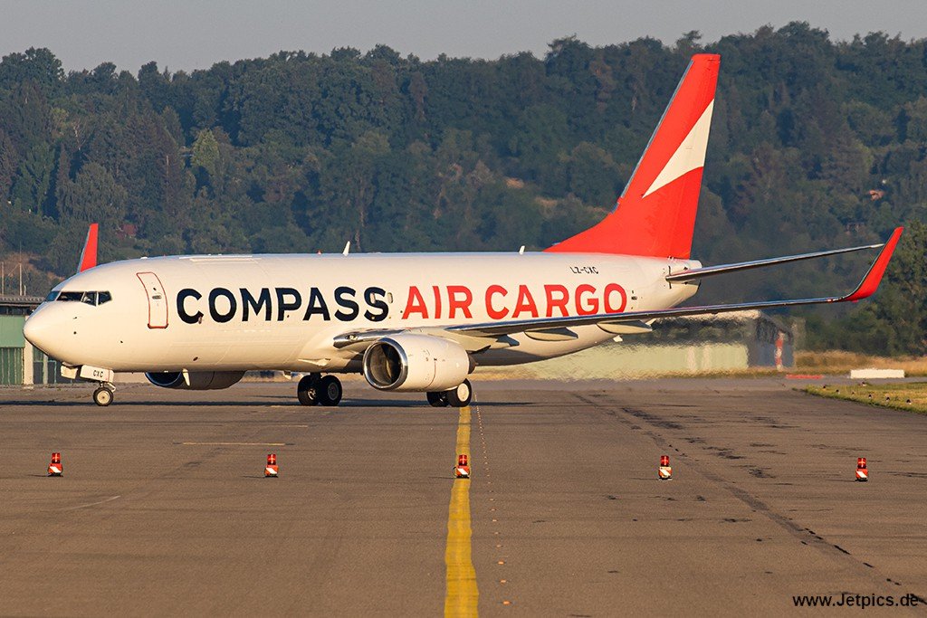 LZ-CXC300622b.jpg