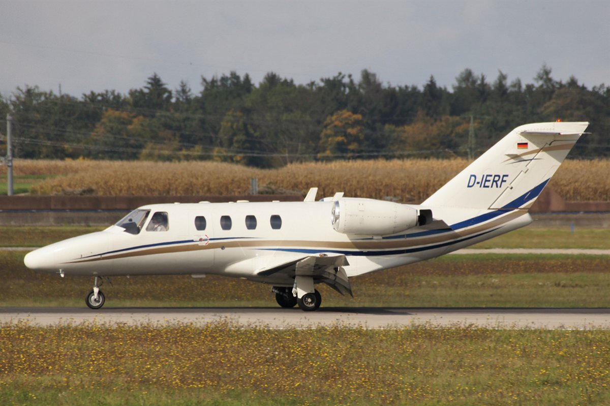 D-IERF   Cessna 525 Citationjet CJ1