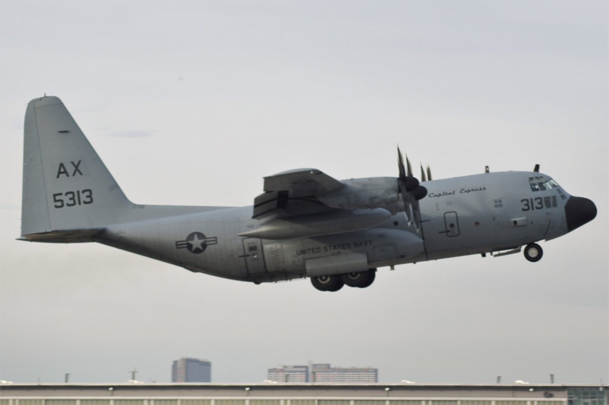 165313/AX      C-130T        VR53'capital express' USN