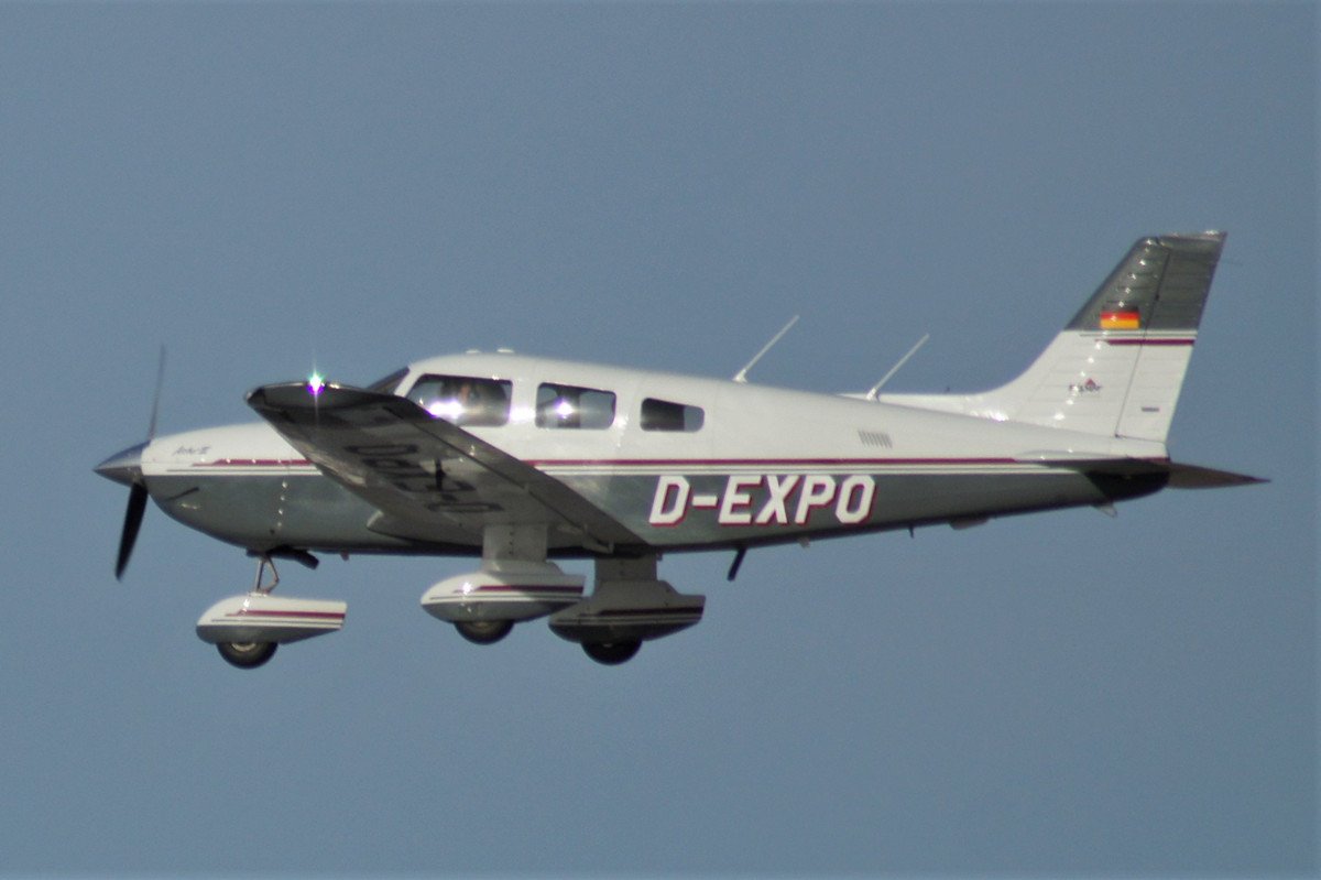 D-EXPO Piper PA-28-181 Archer III