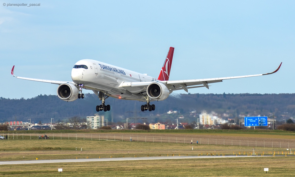 TC-LGA / Turkish Airlines / Airbus A350-941