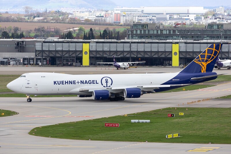 Jumbo02.jpg (393.13 KiB) 3962 mal betrachtet Jumbo02.jpg