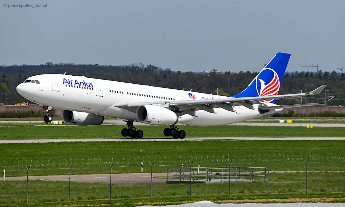 AirAnka / Airbus A330-243 / TC-NYP