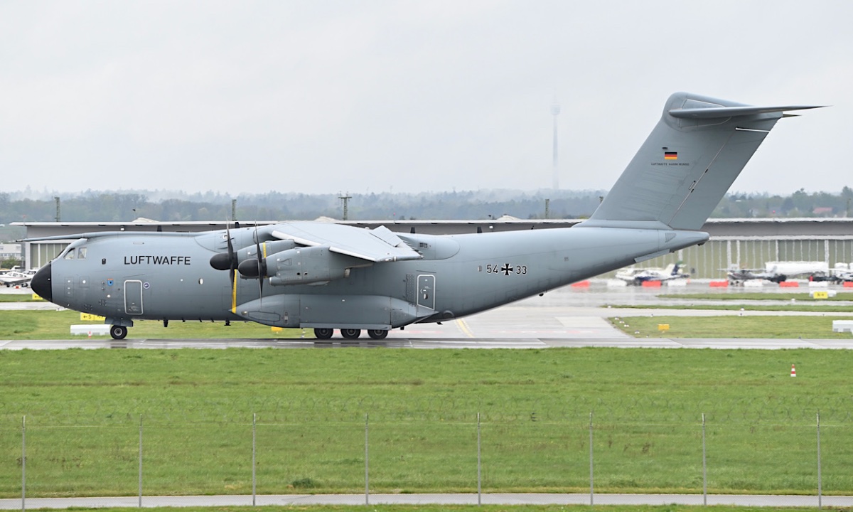 GAF / 54+33 / A400M