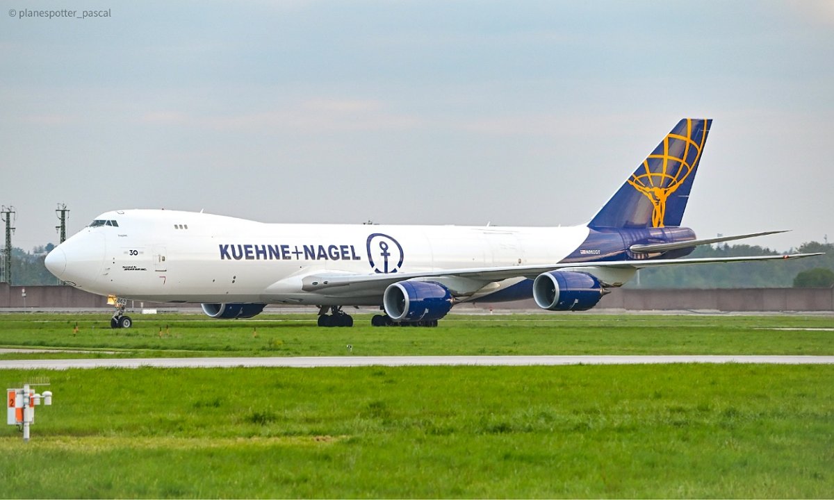Atlas Air / N862GT / 747-8F / Kuehne+Nagel Livery