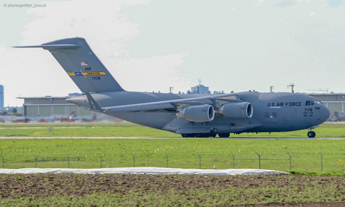 USAF / C-17 / 07-7178