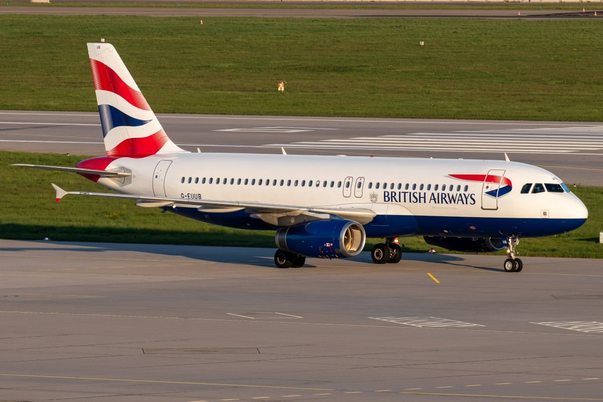 2.5.2023_BritishAirways_G-EUUB_A320.jpg