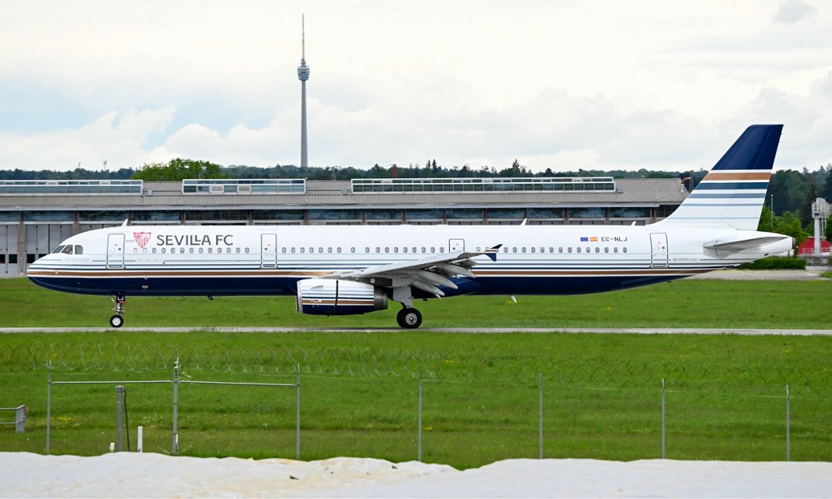 EC-NLJ / A321-231 / Privilege Style